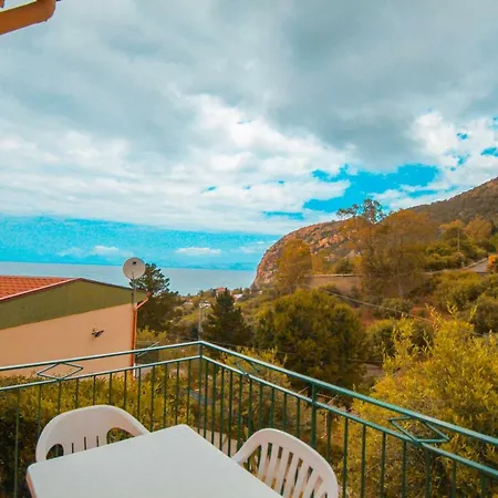 Calava Lägenhetshotell Gioiosa Marea