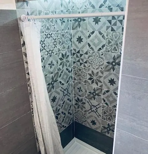 Calava 4*